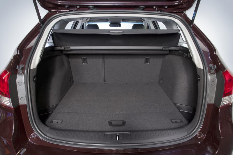  Chevrolet Cruze Station Wagon 2012 года  (фото 18 из 157)